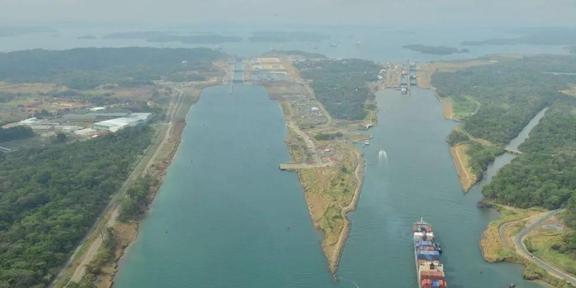 世界上最嚣张国家：美国不敢轻易招惹中国每年要交100亿过路费(图7)