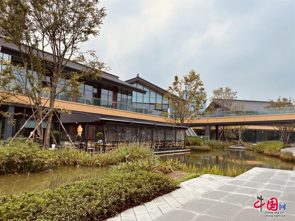 成都金牛区：锚定绿色低碳建筑产业重点赛道 续写“建半城”新篇章(图4)