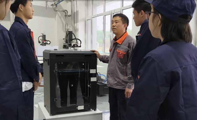 大力弘扬教育家精神加快建设教育强国 2023年度华航记功个人风采展(图14)